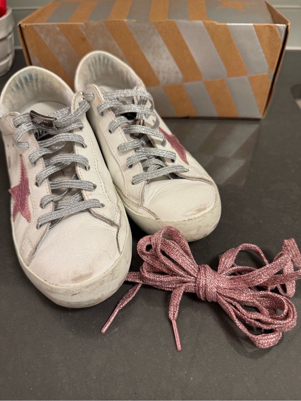 Authentic Golden Goose White Leather Sneakers w Pink Star Accent & Laces